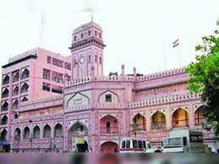 સુરત મનપામાં કોન્ટ્રાક્ટ પર કાર્યરત કર્મચારીઓને કાયમી કરવા માંગ