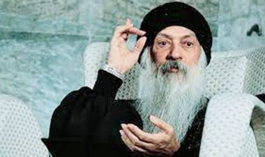 अगर कोई व्यक्ति काम-वासना के पार चला जाता है तो वह हृदय केंद्र से प्राण को छोड़ता है : ओशो