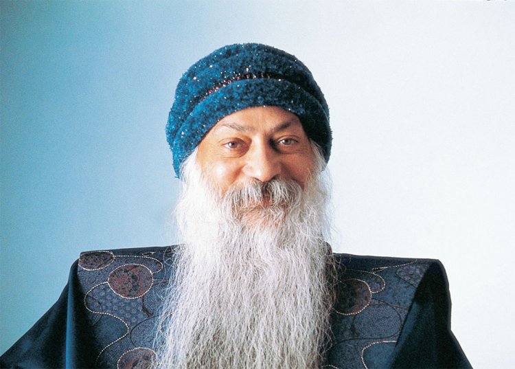 करीब 1 लाख 50 हजार किताबे पढने वाले रहस्यमय व्यक्ति यानि ओशो रजनीश