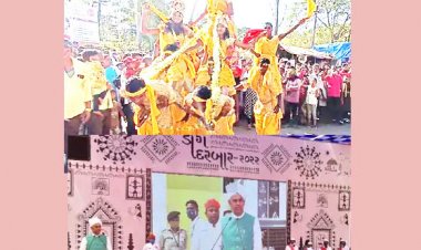 રાજ્યના મહામહિમ રાજ્યપાલ આચાર્ય દેવવર્તના હસ્તે ડાંગ દરબાર ખુલ્લો મુકાયો