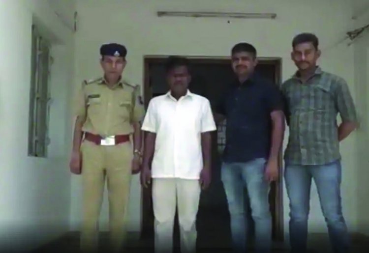 મહેમદાબાદમાં બુટલેગરે પોતાની દીકરી પર જ કર્યો બળાત્કાર 