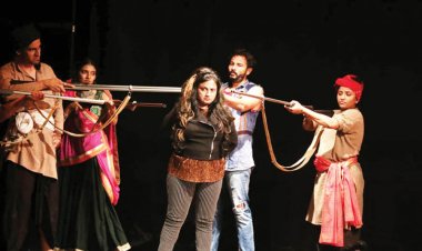 ઝવેરચંદ મેઘાણીની  પાંચા નો વેશ વાર્તાનું નાટ્યરૂપાંતરણ ભજવાયું