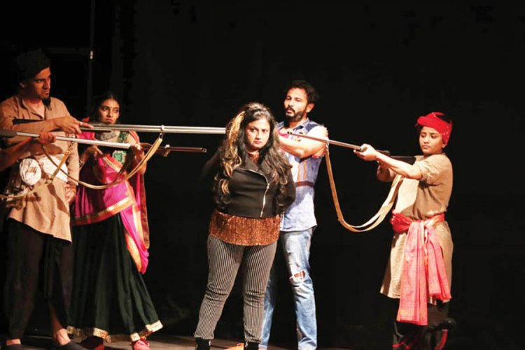 ઝવેરચંદ મેઘાણીની  પાંચા નો વેશ વાર્તાનું નાટ્યરૂપાંતરણ ભજવાયું