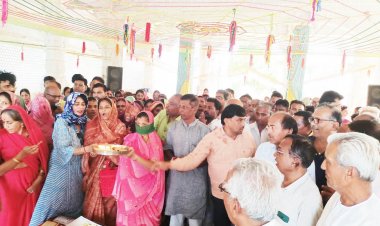 पूर्णिमा को ब्रह्मसर तीर्थ में लगा भक्ति का ठाठ, पूनम का है दिन दादा आज थाने आनो है