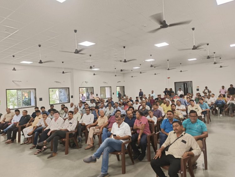 अयोध्या टेक्सटाइल मार्केट-मोल के ठग बिल्डरो के खिलाफ जल्द होगी शिकायतें दर्ज