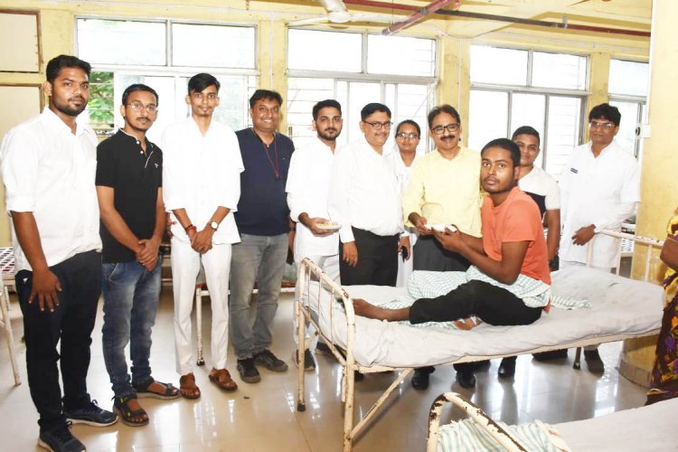 ગુજરાત નર્સિંગ કાઉન્સીલના ઉપાધ્યક્ષ ઈકબાલ કડીવાલાની જન્મદિવસની અનોખી ઉજવણી કરાઈ