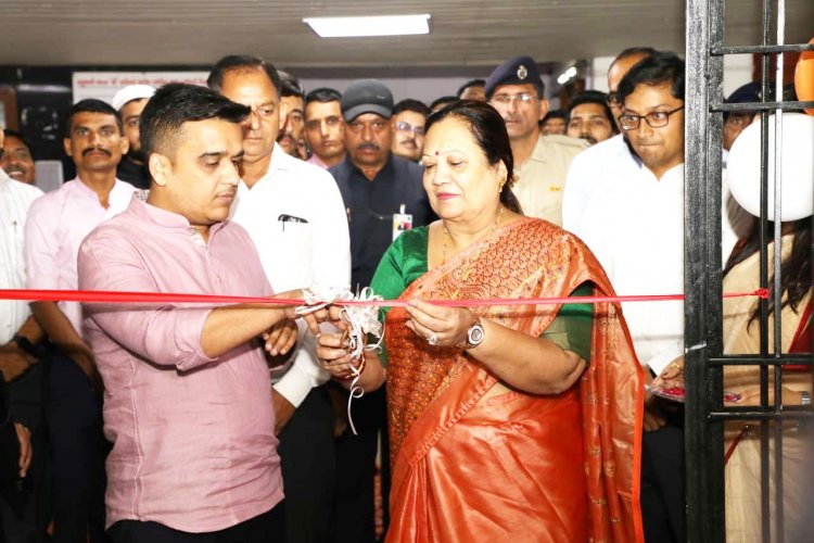 નાનપુરા બહુમાળી ભવનના સી બ્લોકના ૬ અને ૭મા માળે કાર્યરત ઉધના અને અઠવા સબ-રજિસ્ટ્રાર કચેરીઓનું સુગમતા માટે સ્થળાંતર