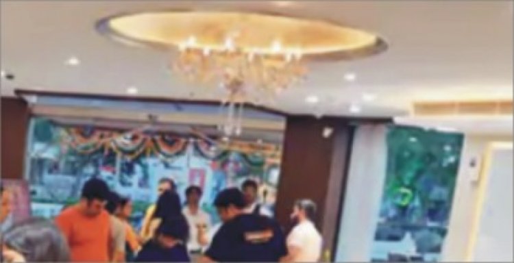 ધનતેરસના દિવસે કરોડોનું સોનું વેચાતા વેપારીઓ ગેલમાં