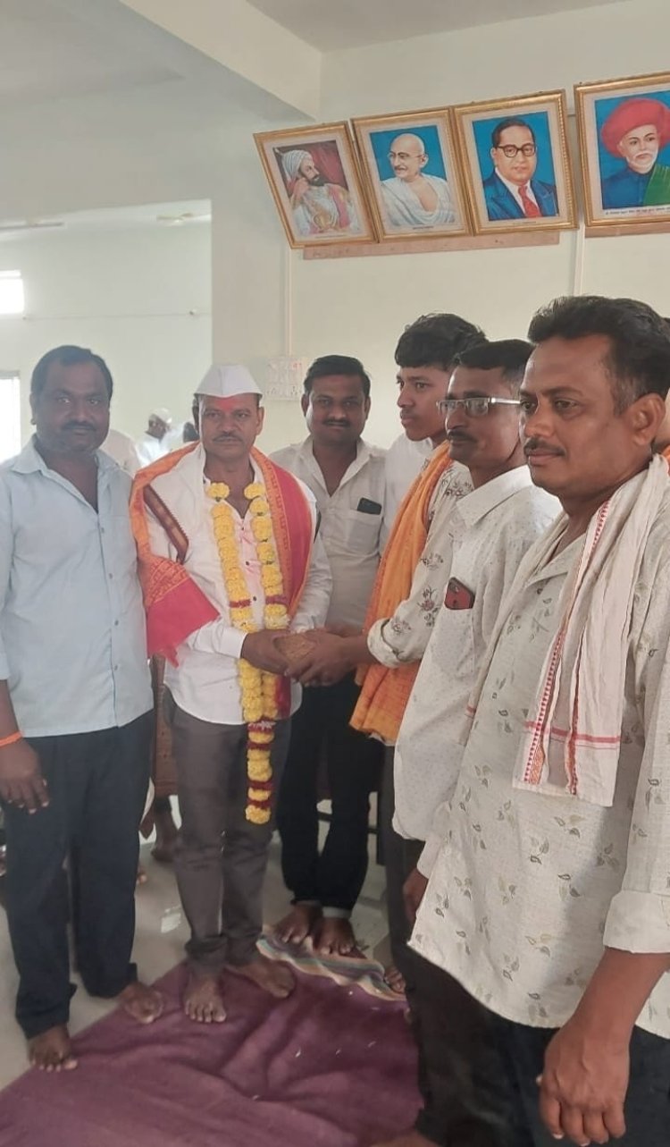 महाराष्ट्र के चालीसगांव तहसील के बड़ा खेड़गाव में उप-सरपंच के तौर पर शांताराम का चयन