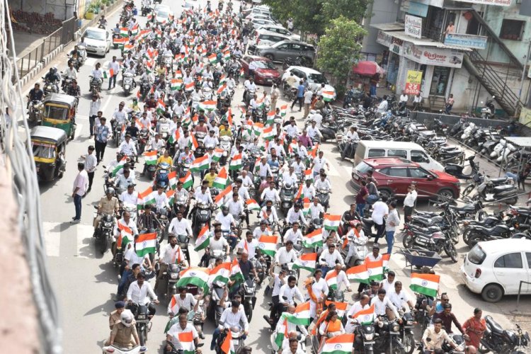 મારી માટી, મારો દેશ અભિયાનને વેગવંતુ બનાવવા શહેરના વરાછા, કતારગામ, મજુરા ઉધના તથા ચોર્યાસી વિધાનસભામાં તિરંગા રેલી યોજાઈ