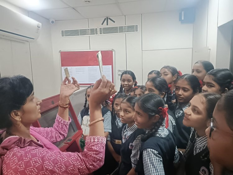 5  सितम्बर - शिक्षक दिवस, पढ़ाने की एक तकनीक ऐसी भी , पाठ्यक्रम का जीवंत प्रसारण