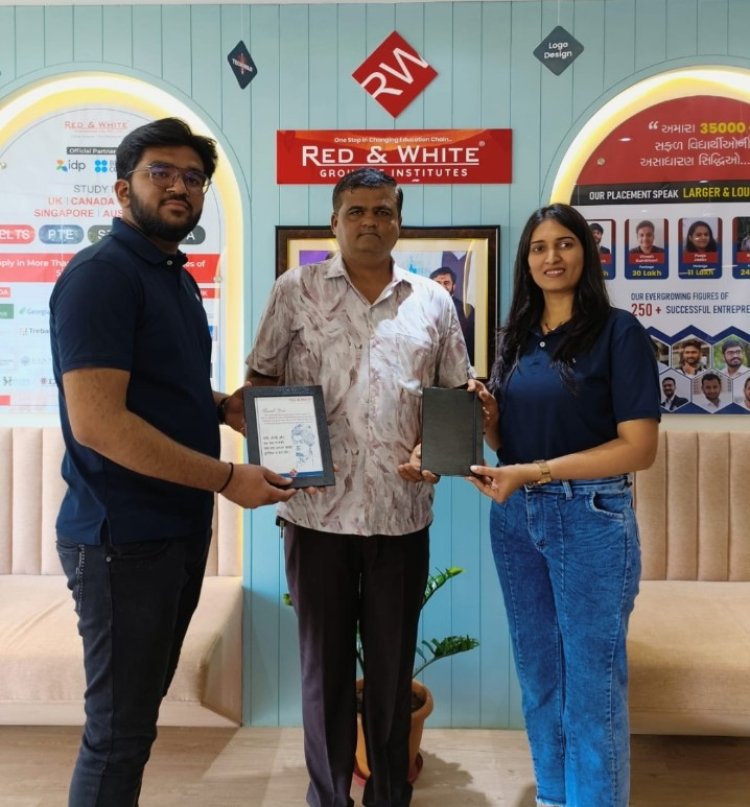 સુરત ખાતે રેડ &વ્હાઈટ મલ્ટીમીડિયા એજ્યુકેશન દ્વારા વિદ્યાર્થીઓ-સહકર્મચારીઓ માટે ફાયર સેફટી ટ્રેનિંગ યોજાઈ