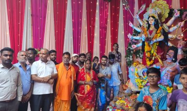 जय भवानी दल सार्वजनिक दुर्गा पूजा महोत्सव  द्वारा मीनानगर में  विविध कार्यक्रम के साथ नवरात्री पर्व