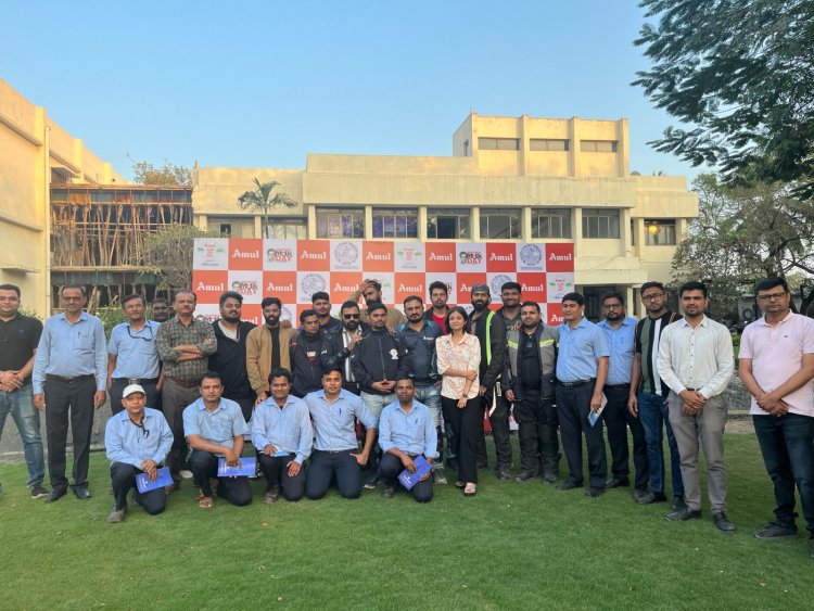 ડૉ. કુરિયનના વારસાને પ્રોત્સાહિત કરવા અમૂલની ક્લીન ફ્યુઅલ બાઇક રેલી સુરત પહોંચી