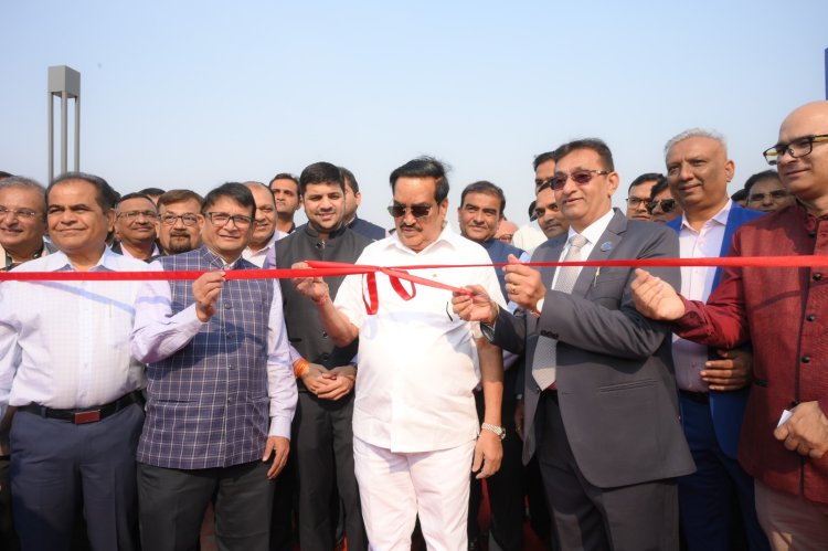 ભારતના કેન્દ્રિય જલશકિત મંત્રી સી.આર. પાટીલના હસ્તે સરસાણા ખાતે SGCCI દ્વારા આયોજિત ટેક્ષ્ટાઇલ મશીનરી એક્ષ્પો ‘સીટેક્ષ– ર૦રપ’નો શુભારંભ